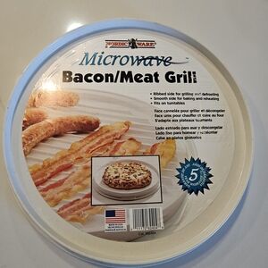 Nordic Ware White Microwave Bacon/Meat Grill